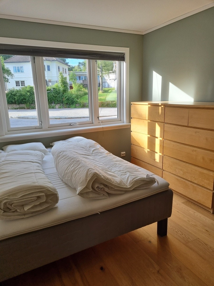 Soverom oppe Galleribilde