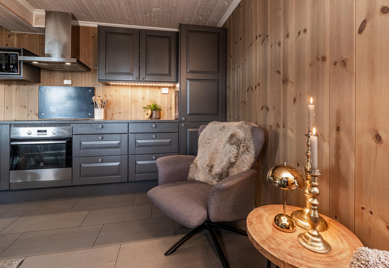 Koselig krok ved kjøkkenet ? perfekt for en rolig stund. Galleribilde