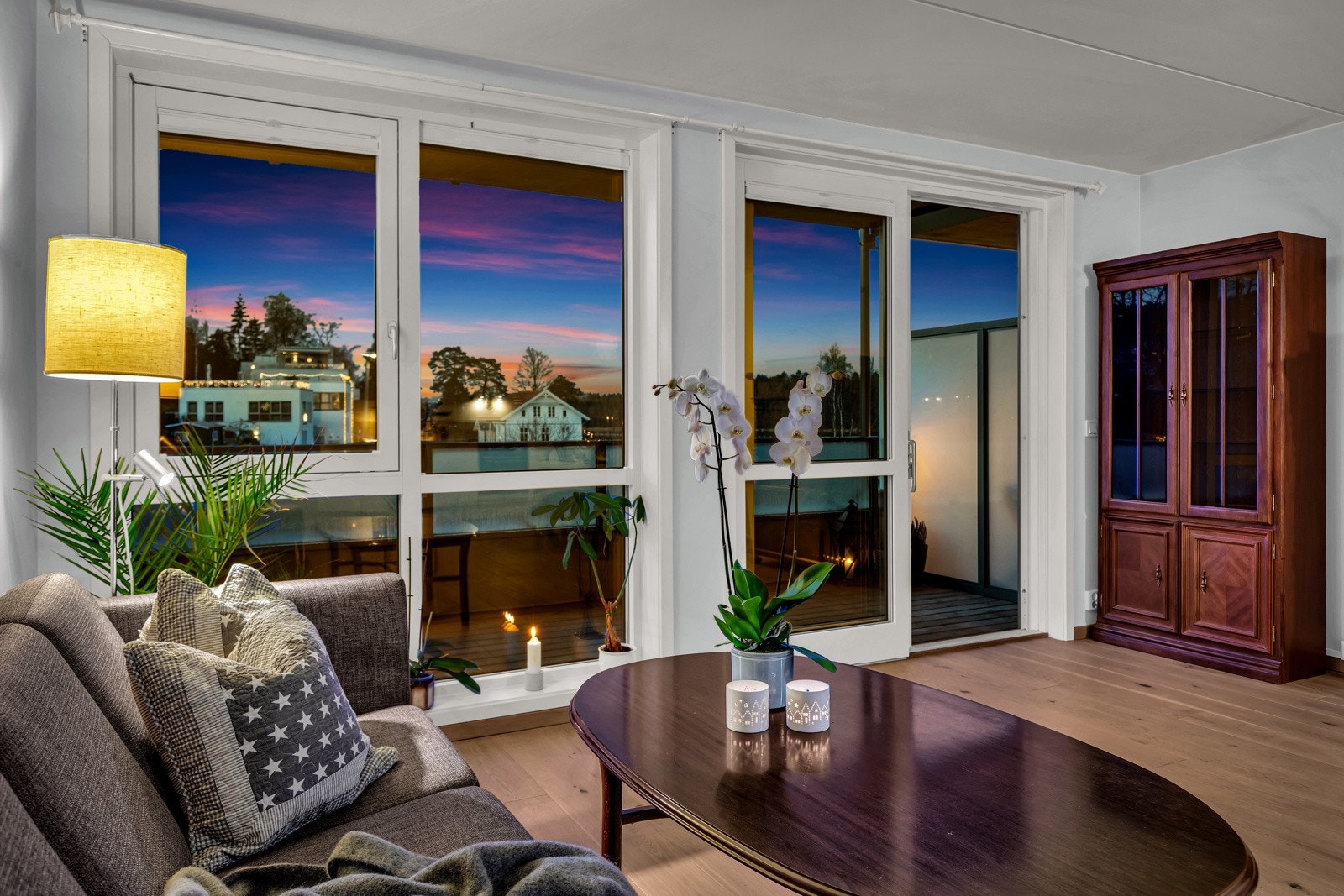 Stemningsbilde kveld. Galleribilde