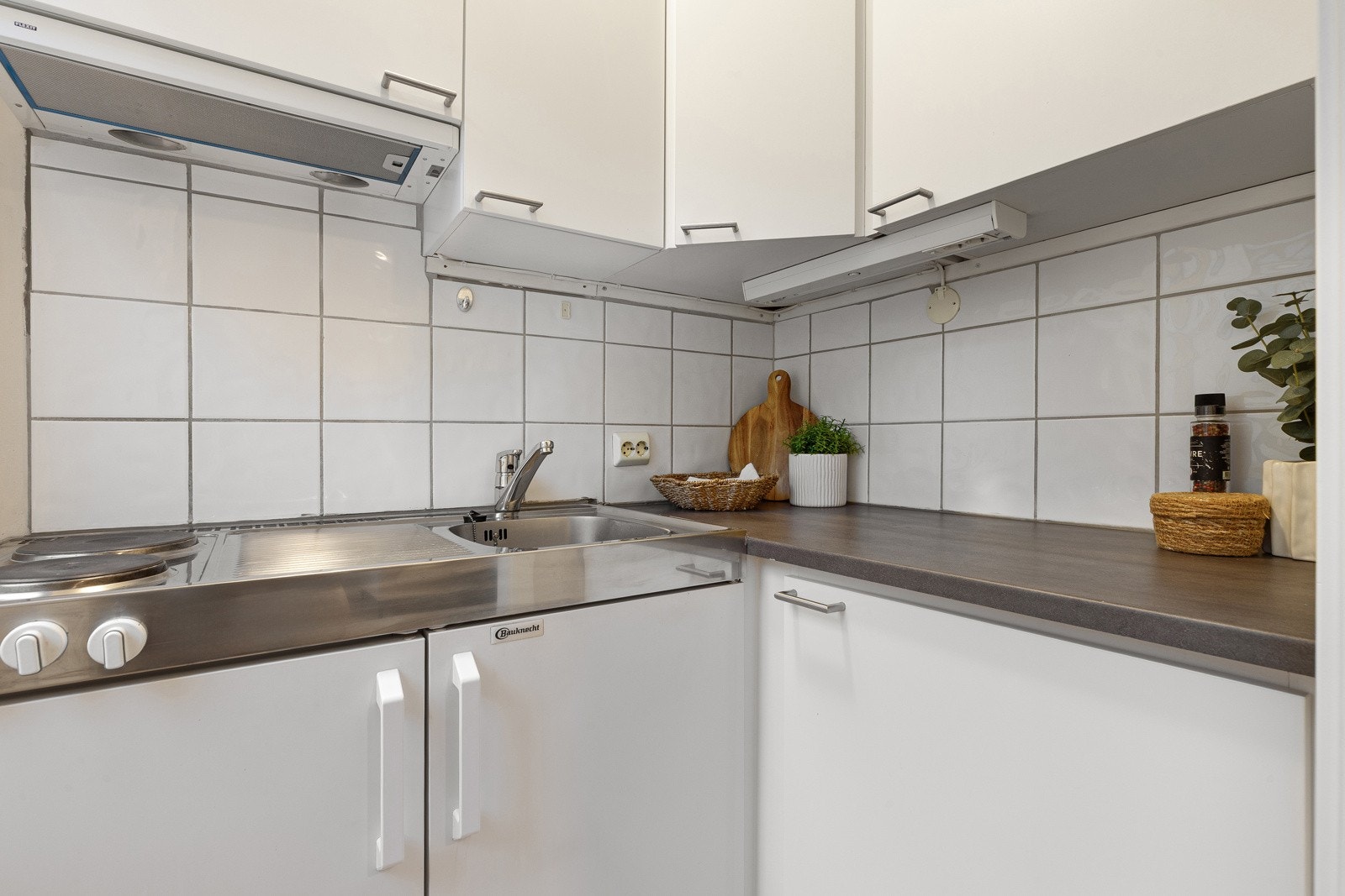 Skap- og benkeplass Galleribilde