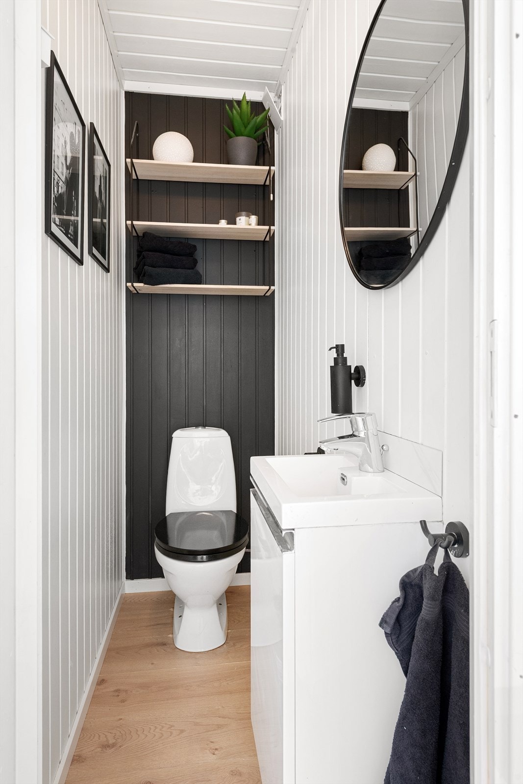 Wc i loftsetasje. Galleribilde