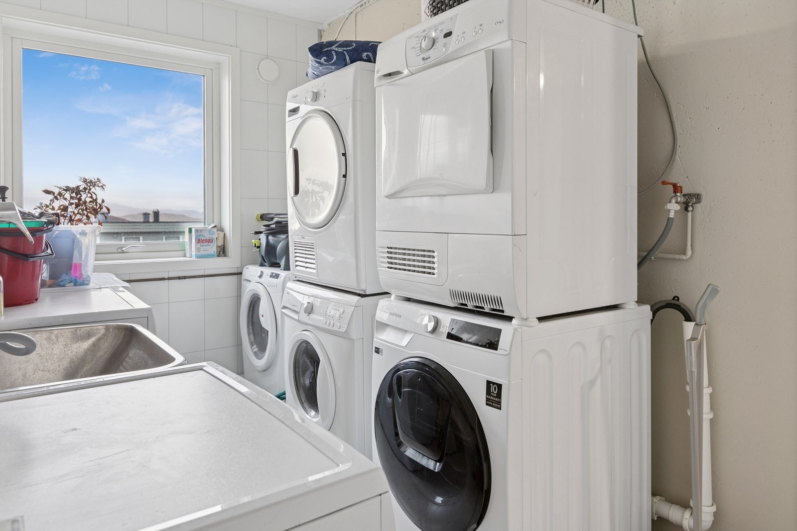 Bygget har et felles vaskerom i 1. etasje. Galleribilde