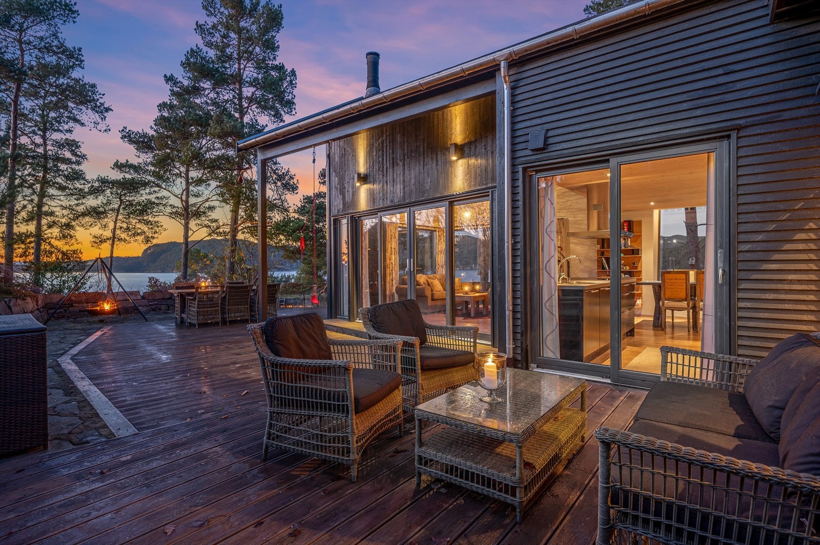 Randa 162 - Ditt nye ferieparadis! For deg som ser etter en pause fra hverdagen uten å måtte kjøre mange timer hjemmefra. Roen er lett å finne på Randøy. Galleribilde