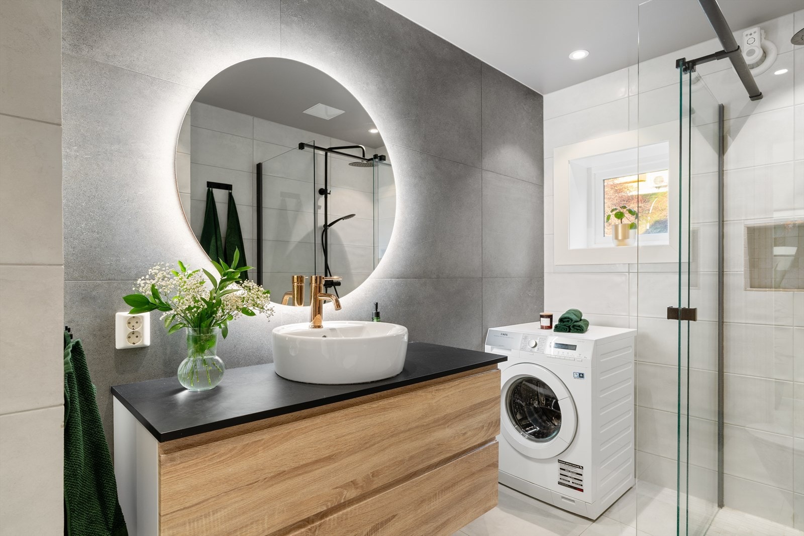 Lekkert bad - Tidligere prospekt opplyser at bad ble oppgradert i 2020. Galleribilde