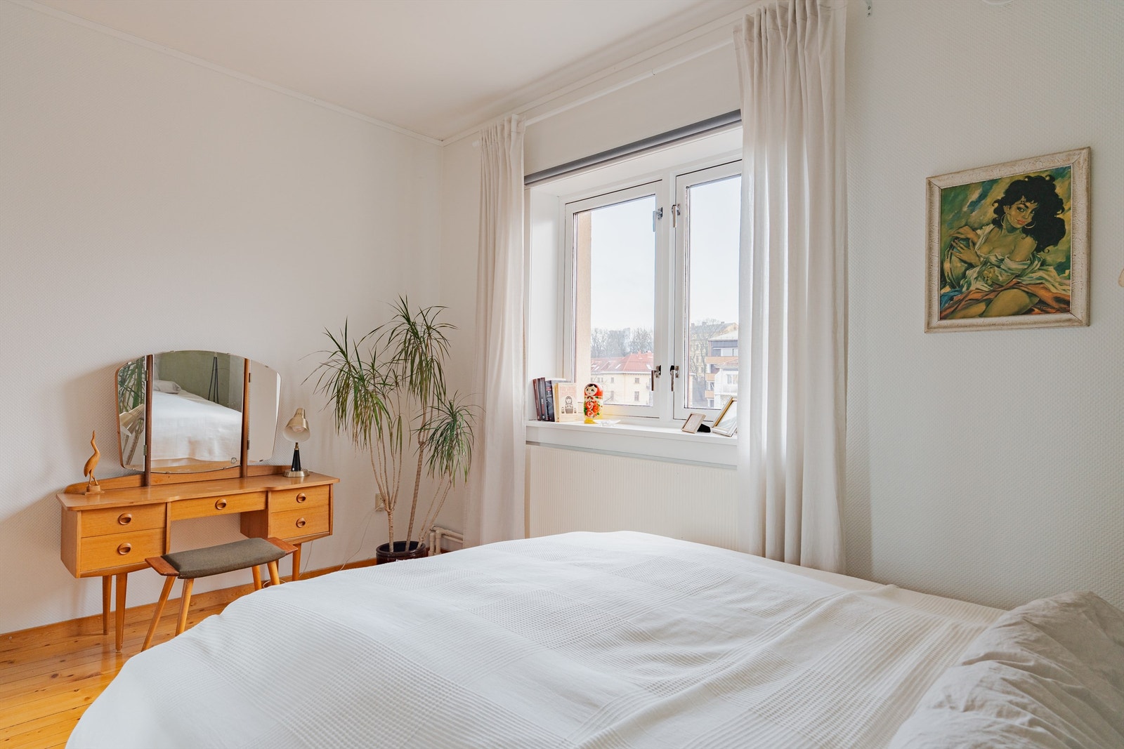 Soverommet får godt med naturlig lys. Galleribilde