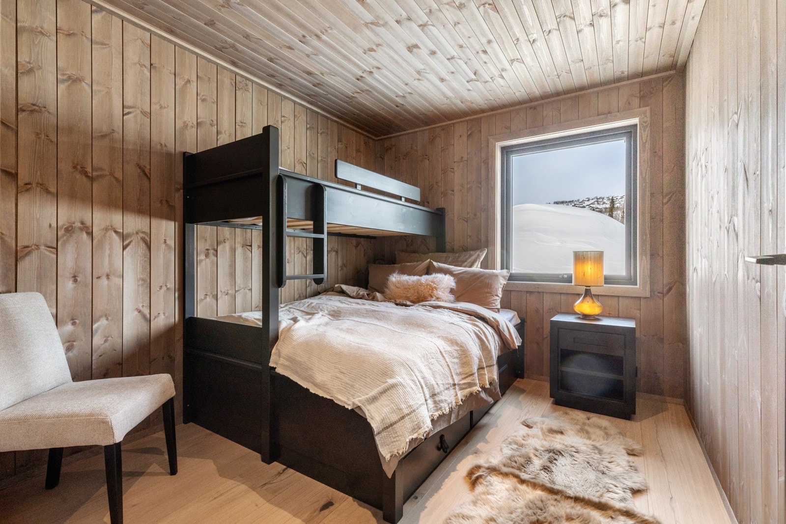 Soverom 2 (Illustrasjonsbilde fra nylig solgte naboleilighet) Galleribilde