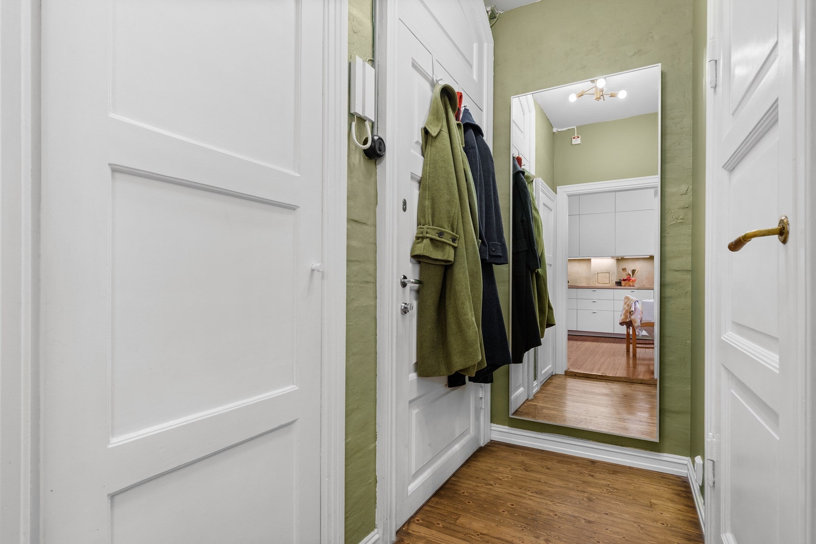 Entréen. Galleribilde