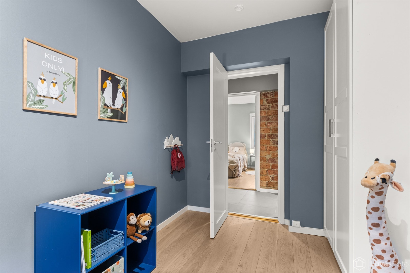 Soverom med garderobeskap (Soverom 3) Galleribilde