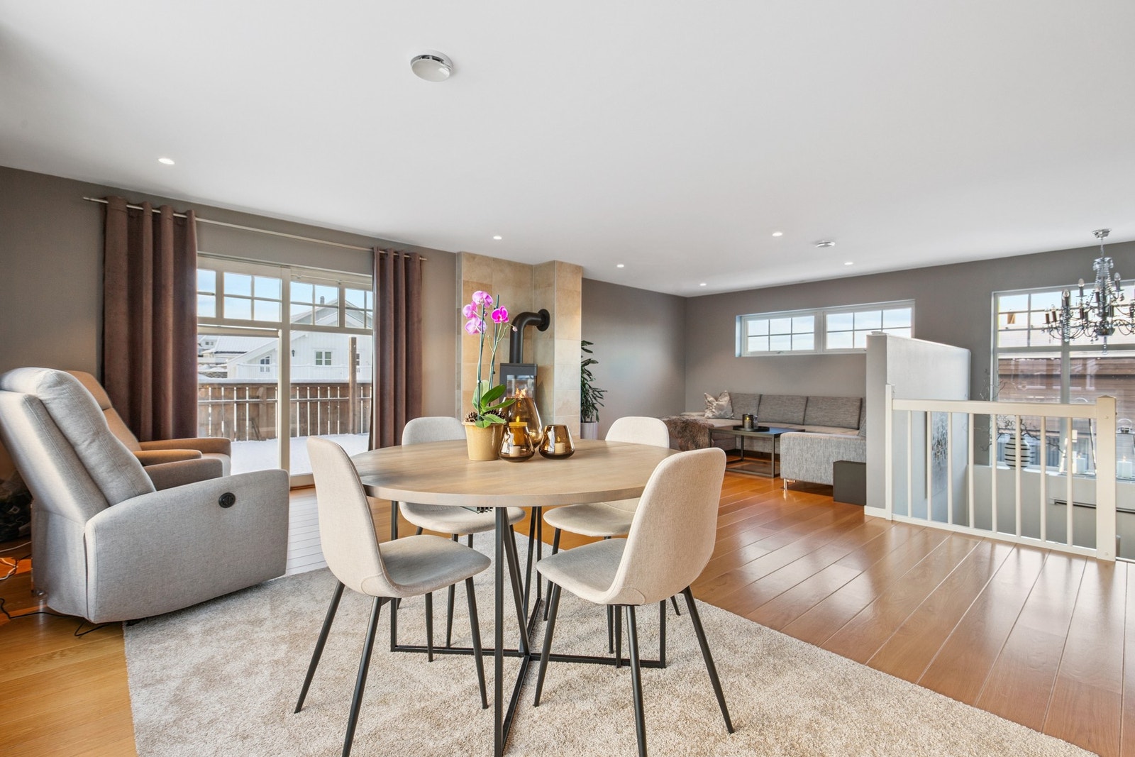 Stue 2. etasje Galleribilde