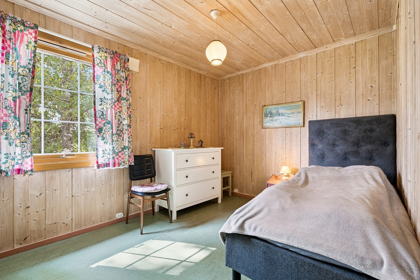 Soverom I Galleribilde