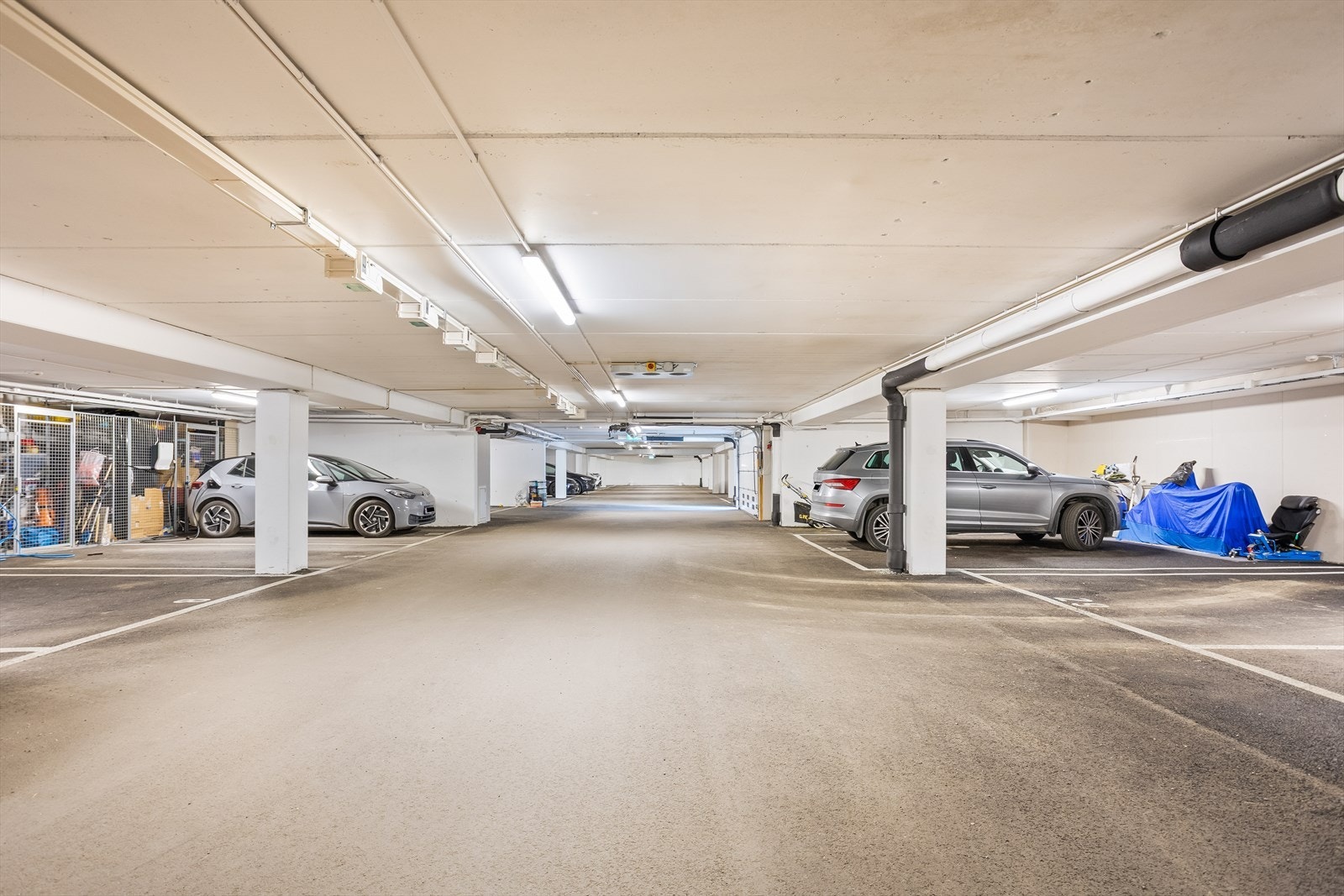 Det medfølger to parkeringsplasser, elbillader og en bod på 6 m² i felles garasjeanlegg. Galleribilde