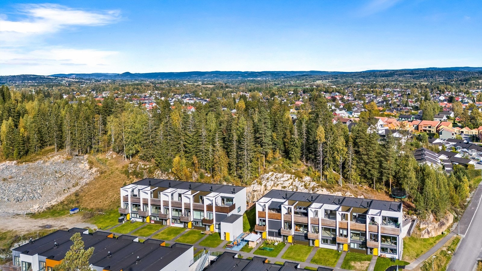 Området har også nærhet til natur og rekreasjonsmuligheter, noe som gjør det til et populært valg for mange. Galleribilde