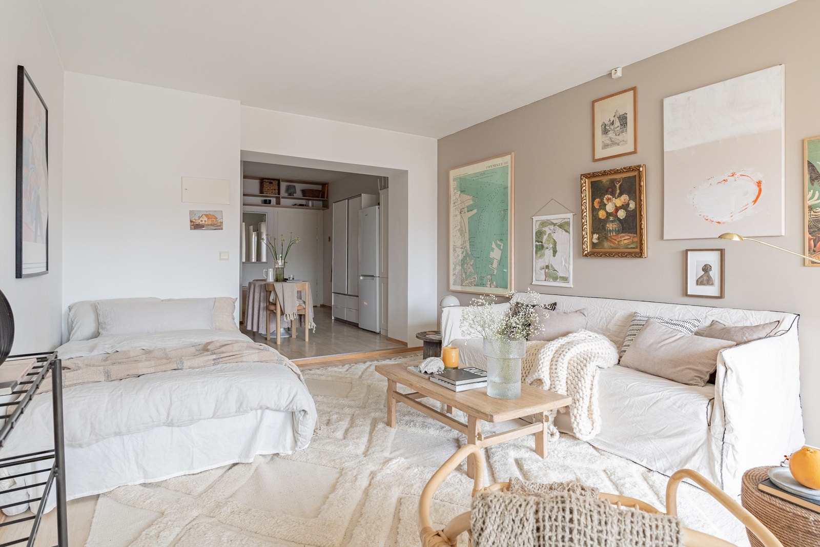 Bygget gjennomgikk en stor rehabilitering i 2011/2012 hvor alle leilighetene ble oppgradert med balkonger, nytt elektrisk anlegg og ny ventilasjon og rør. Galleribilde