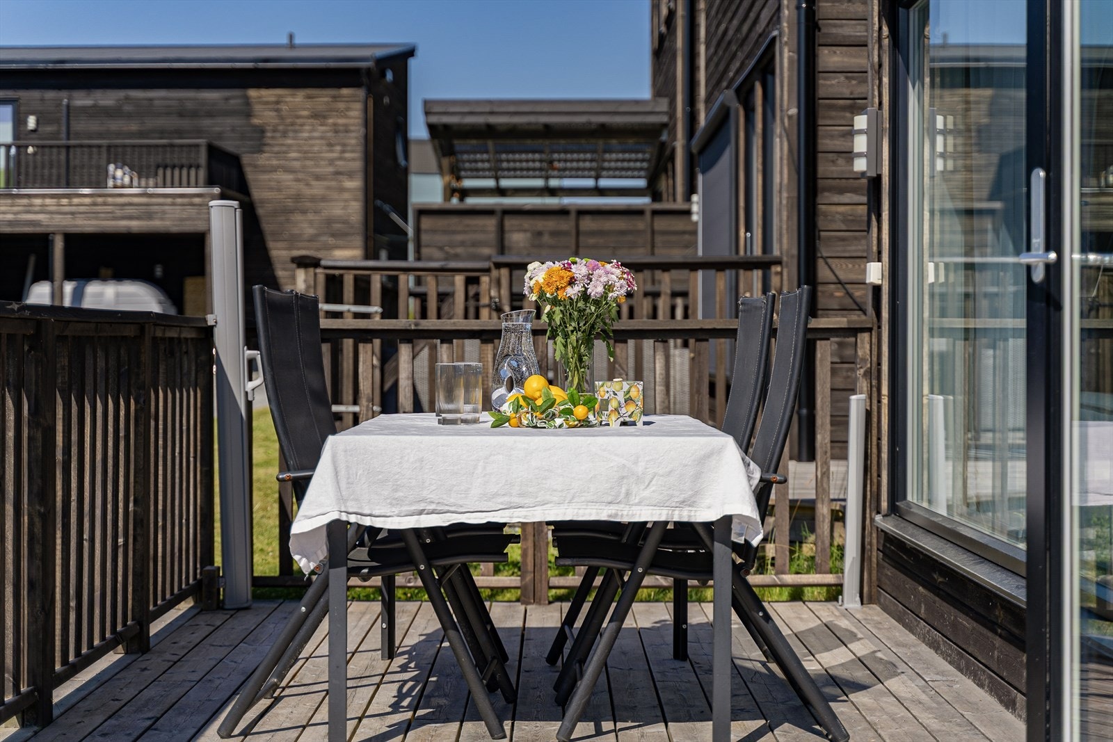 Mulighet for å nyte måltidene ute Galleribilde