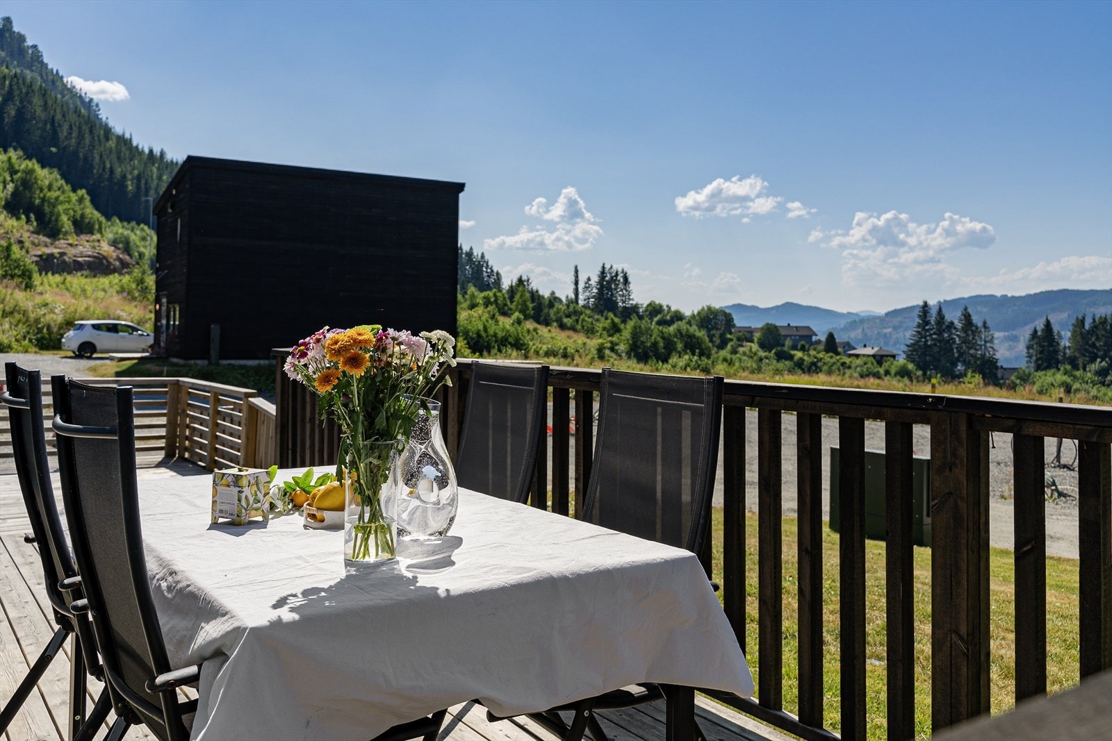 Her kan du nyte både morgenkaffen og lange sommerkvelder Galleribilde