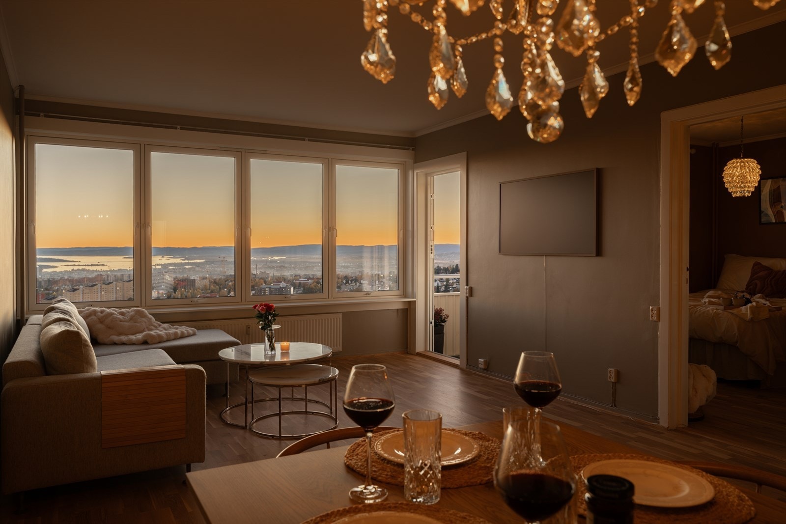 Stemningsbilde på kveldstid Galleribilde