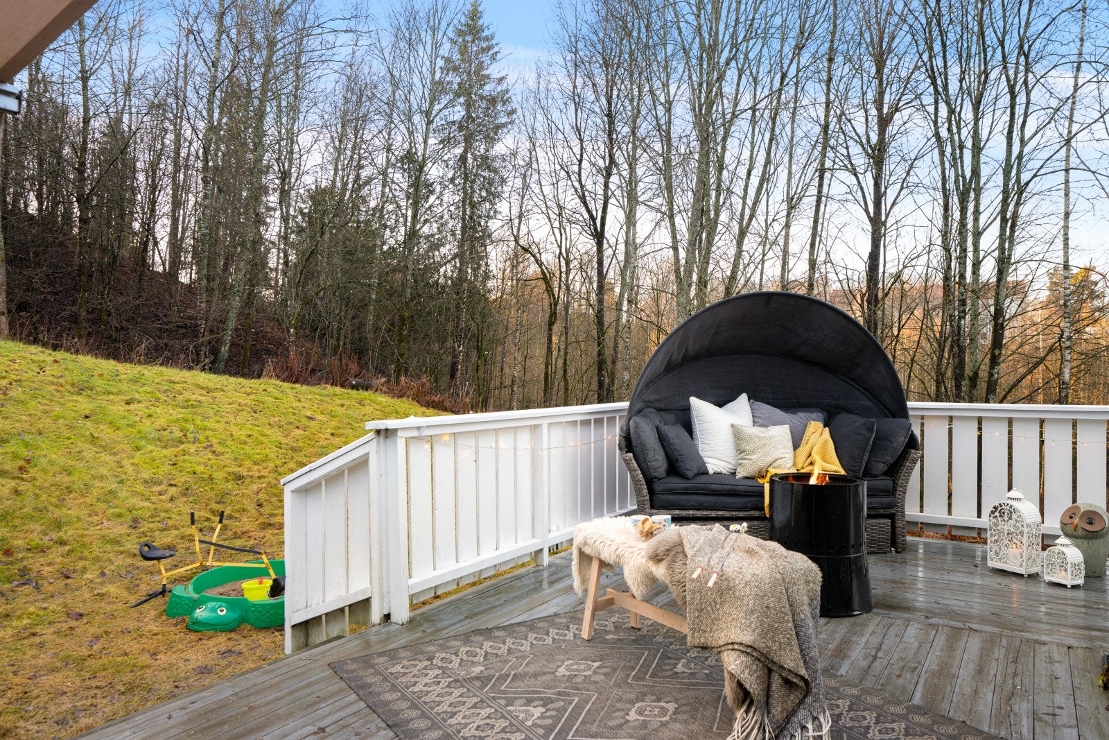 Koselig plass hvor også morgensolen kan nytes. Galleribilde