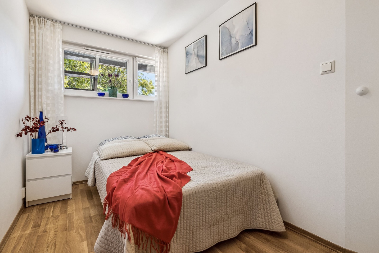 Soverom nr 4, underetasje Galleribilde