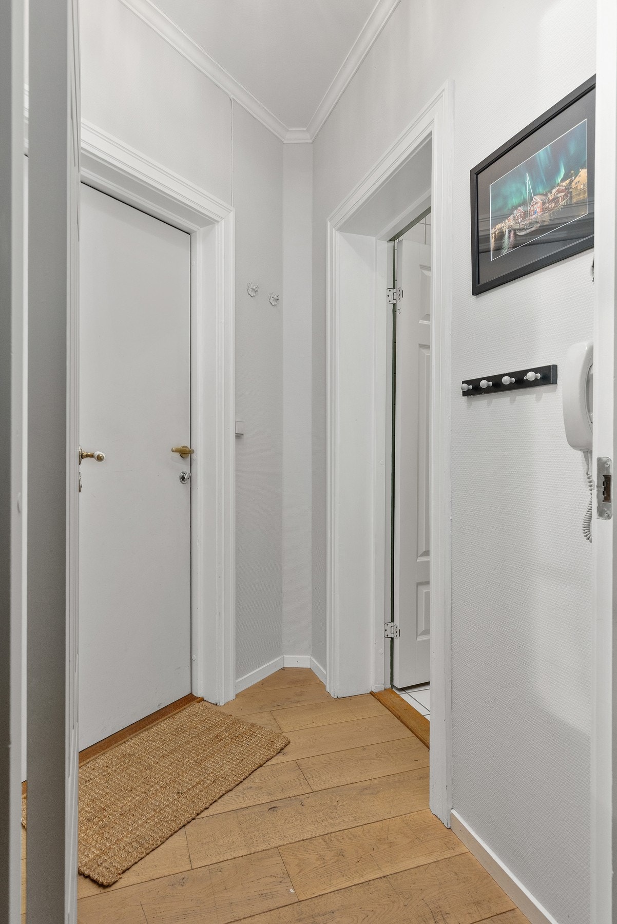 Entre/gang på 2,5 kvm. Galleribilde