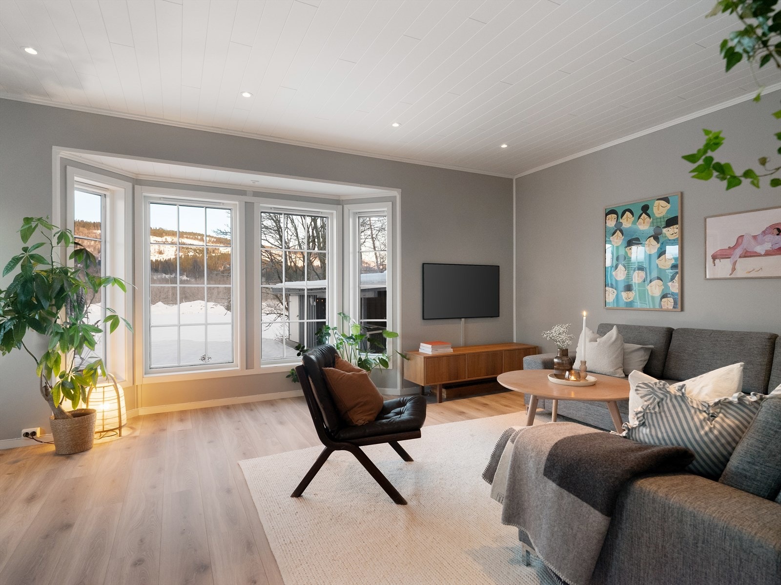 Populær beliggenhet i enden av boligfeltet med kort avstand til elva og tur- og løpeterreng Galleribilde