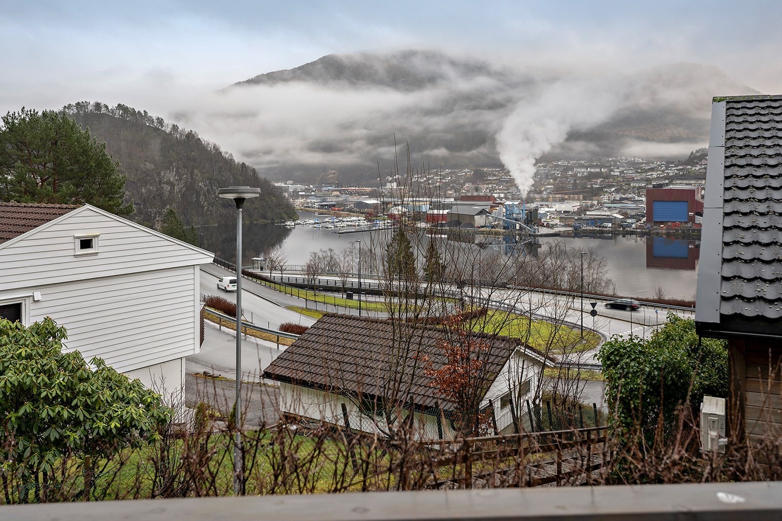 Stykkje Burettslag har god forbindelse til sentrum gjennom gangtunellen på Kletten og ringbuss fra bussholdeplass like nedenfor borettslaget. Galleribilde