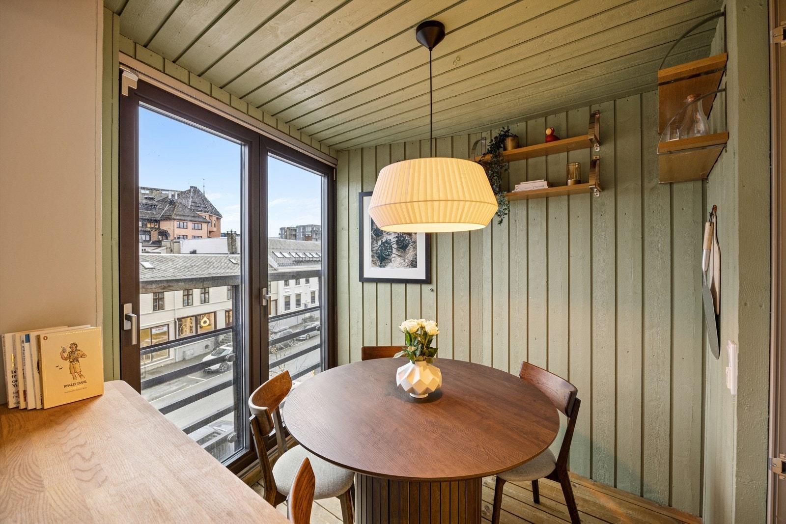 En urban leilighet med 'alt' like utenfor dørstokken! Galleribilde