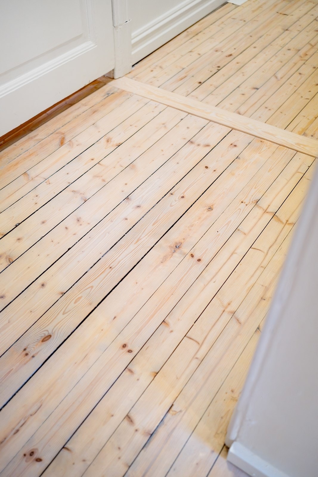 Originalt tregulv som er overflatebahandlet. Galleribilde