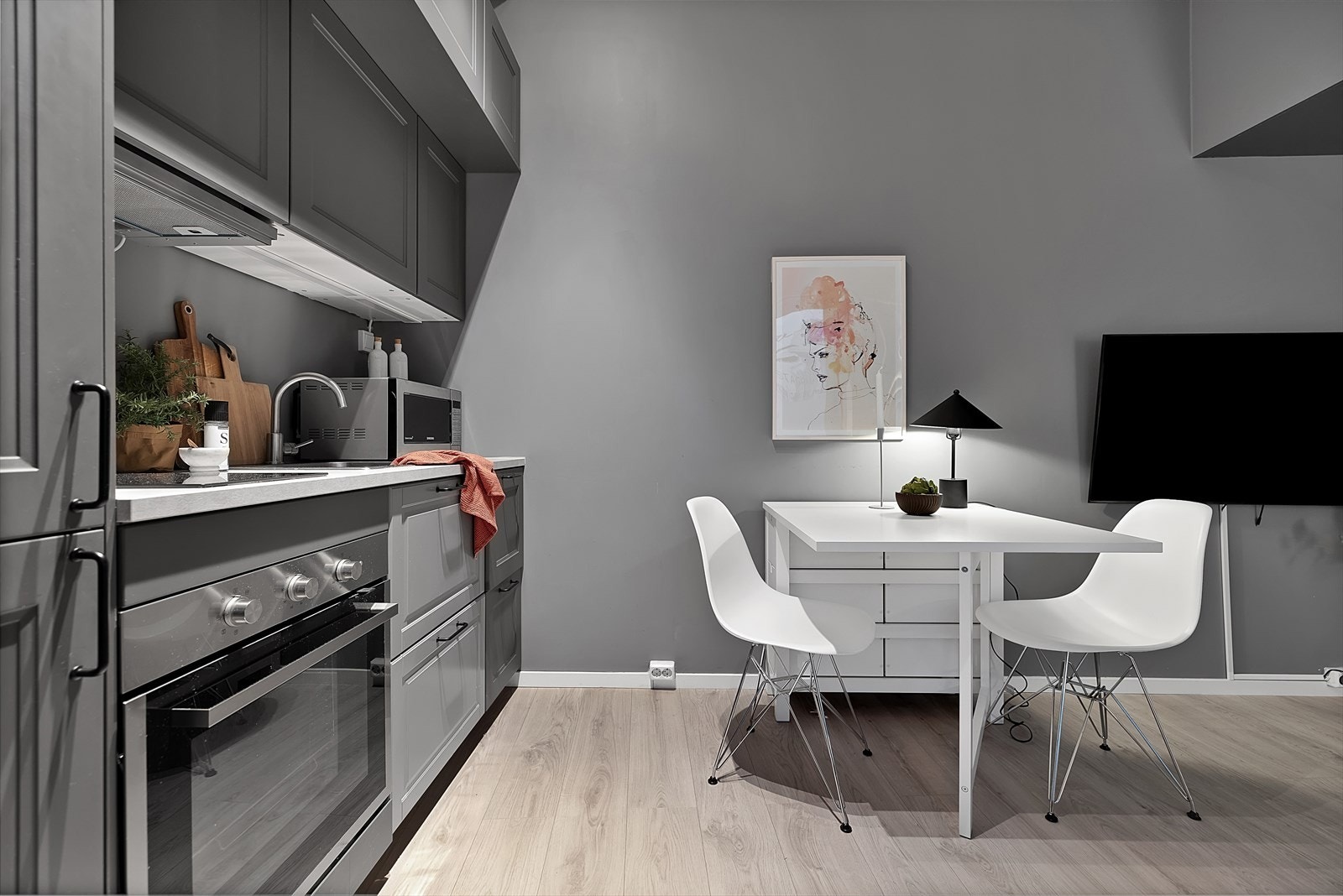 Hvitevane medfølger. Galleribilde