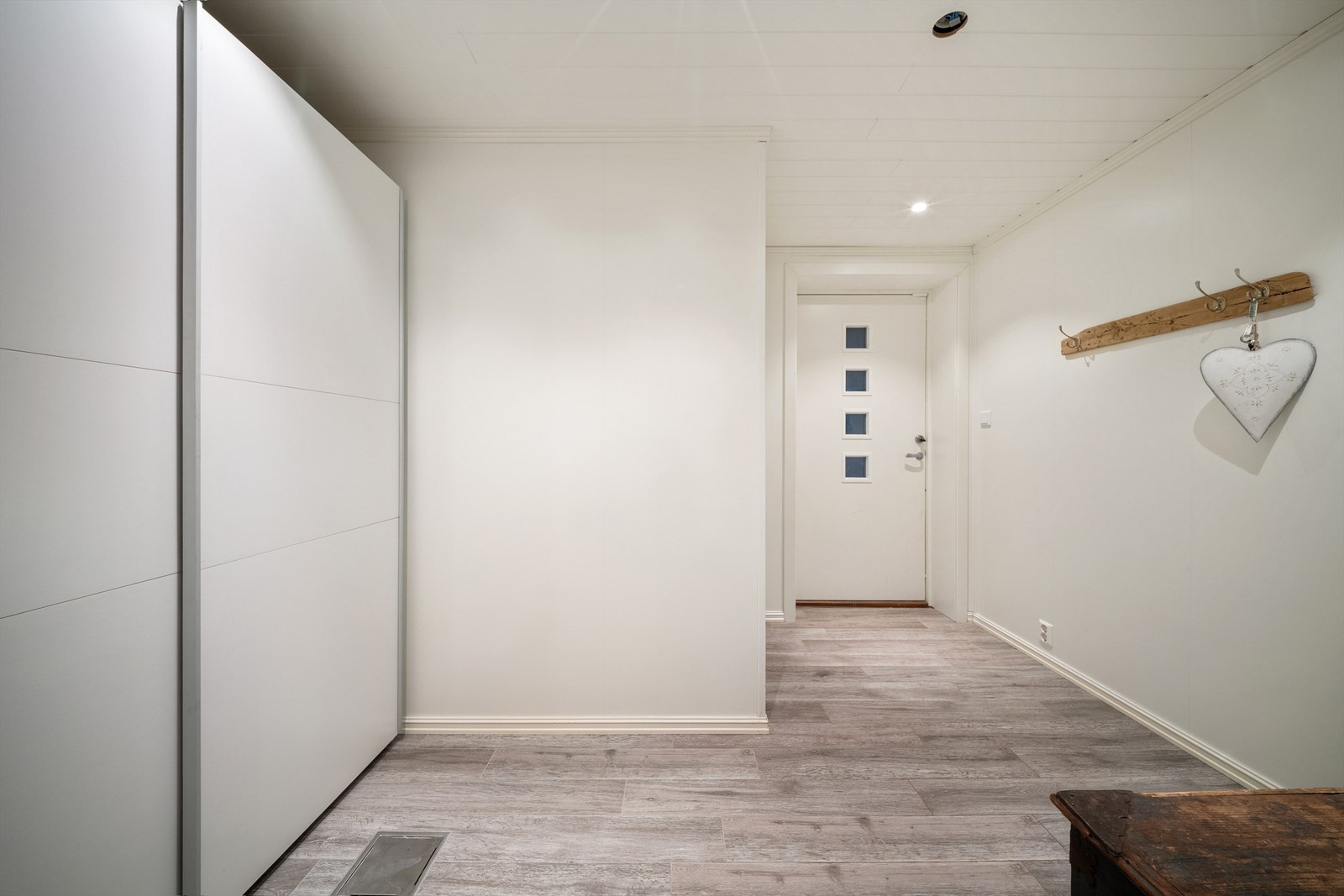 Mulighet for utvendig adkomst er spesielt praktisk om kjellerstuen blir barnas/ungdommenes egen avdeling. Galleribilde