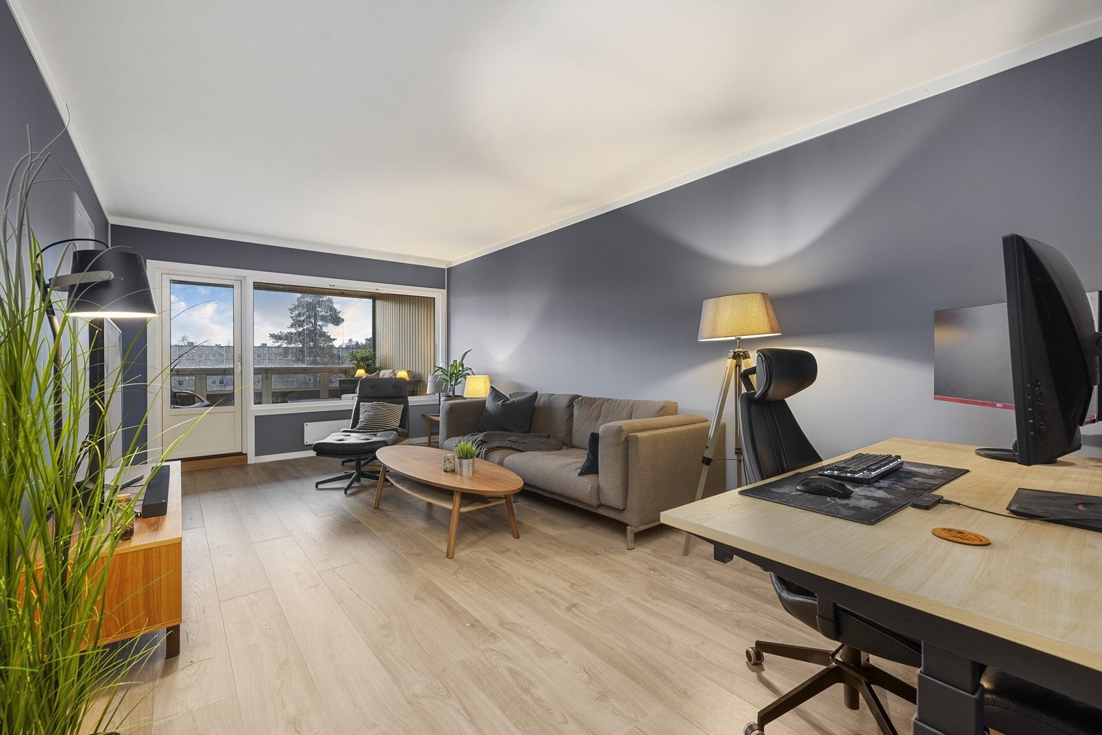 Stuen har gode møbleringsalternativ Galleribilde