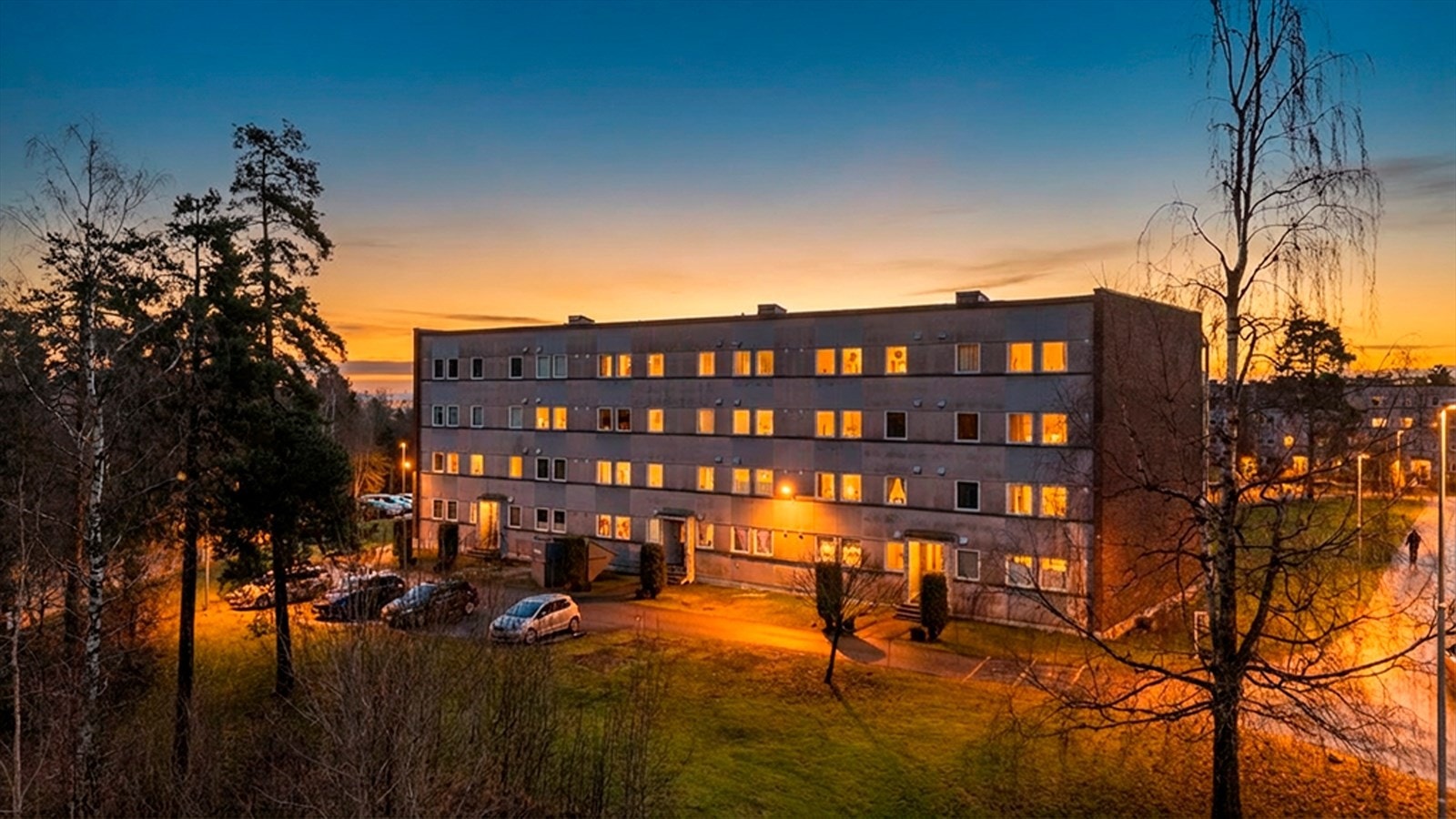 Kveldsstemning på Øvre Maihaugen Galleribilde