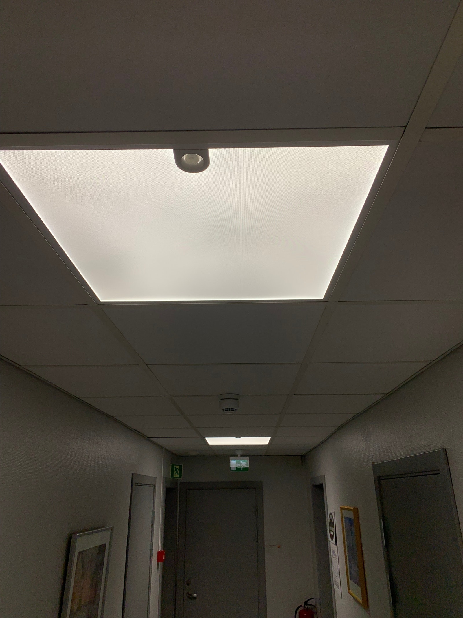 Sensor styrete led lamper. Galleribilde