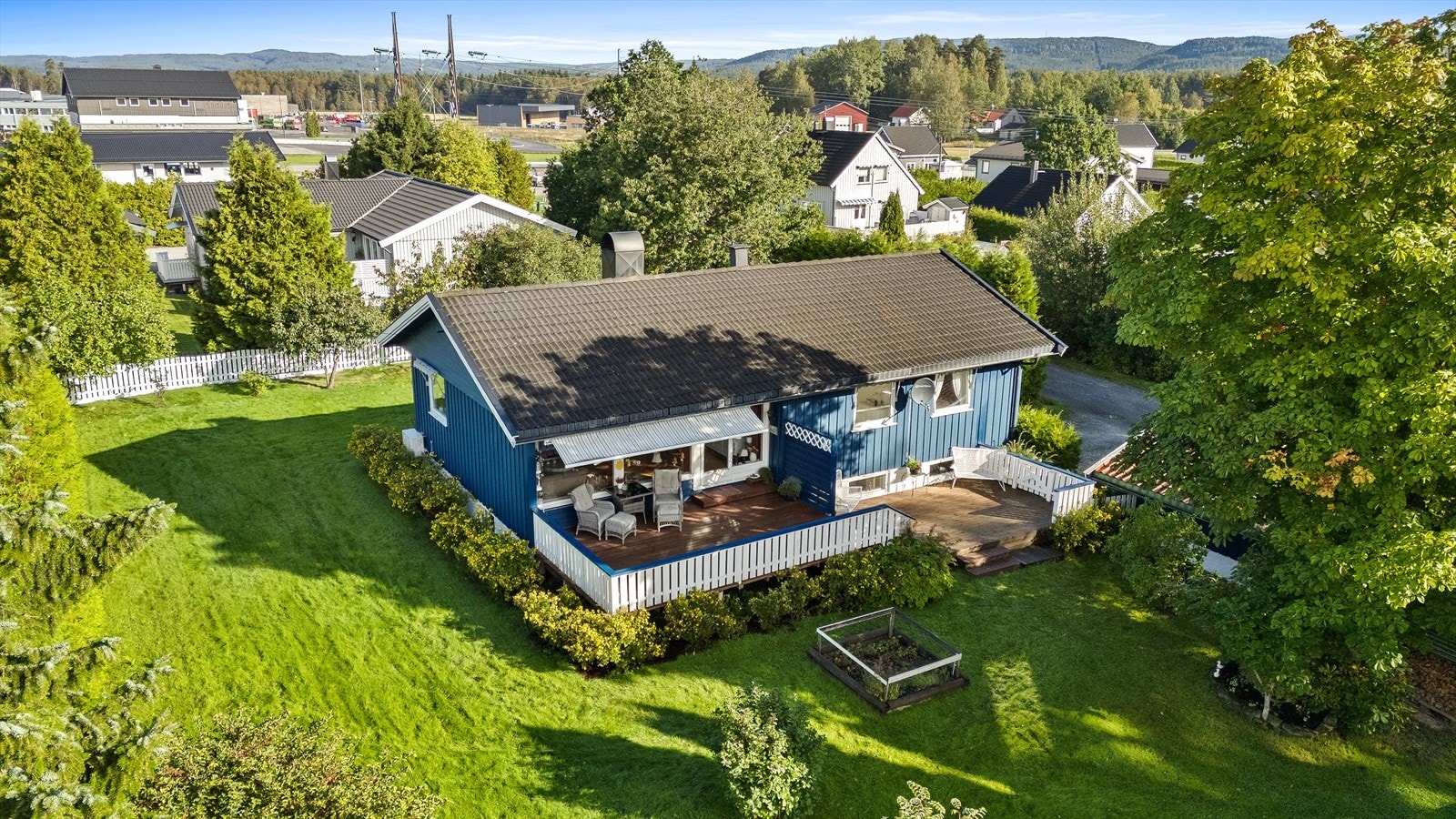 Aktiv Eiendom v/Camilla Haugerudbråten har gleden av å presentere Myrullveien 1. Galleribilde