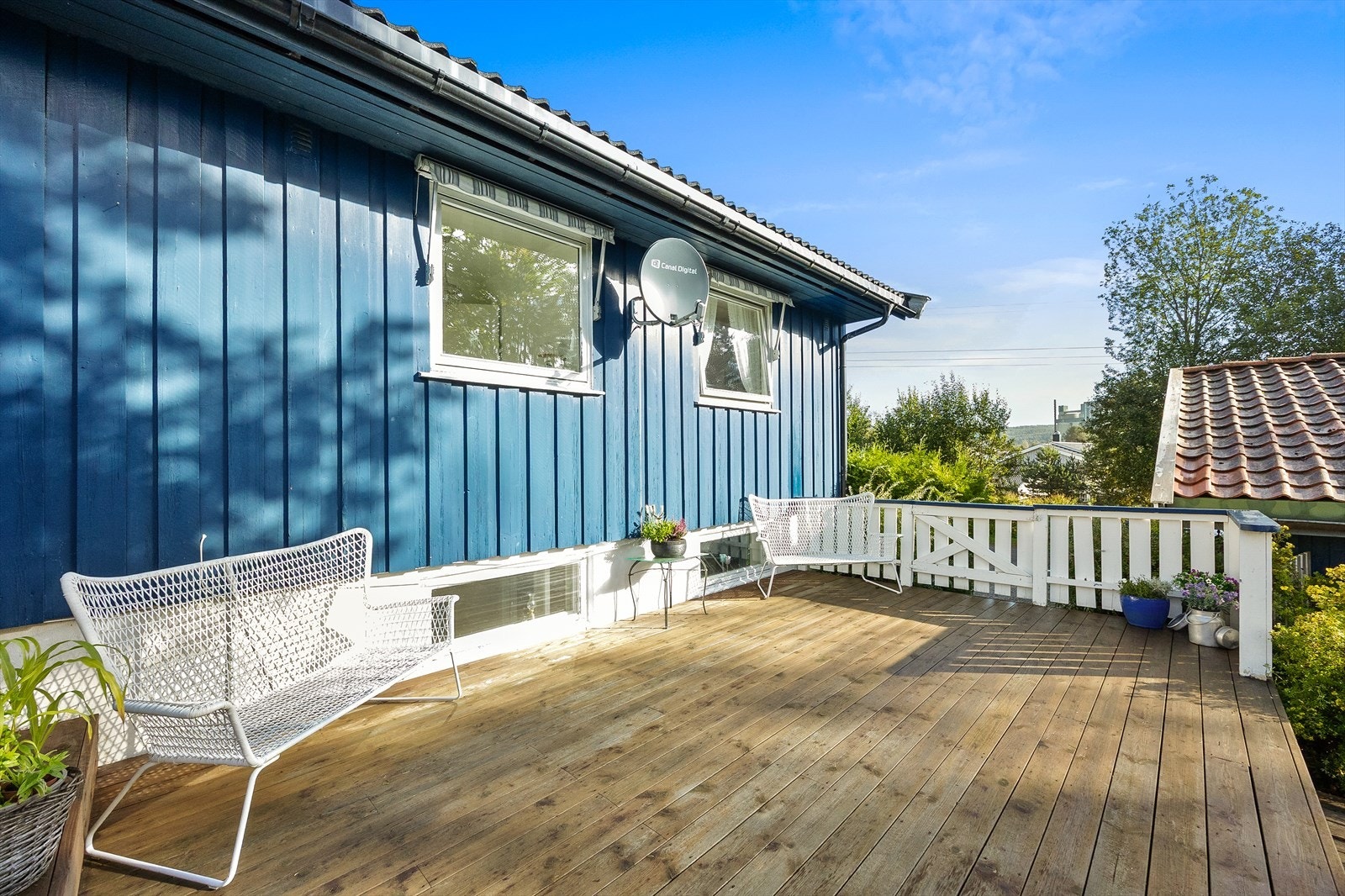 Terrassearealet på stuesiden er på hele 45,1 kvm. Galleribilde