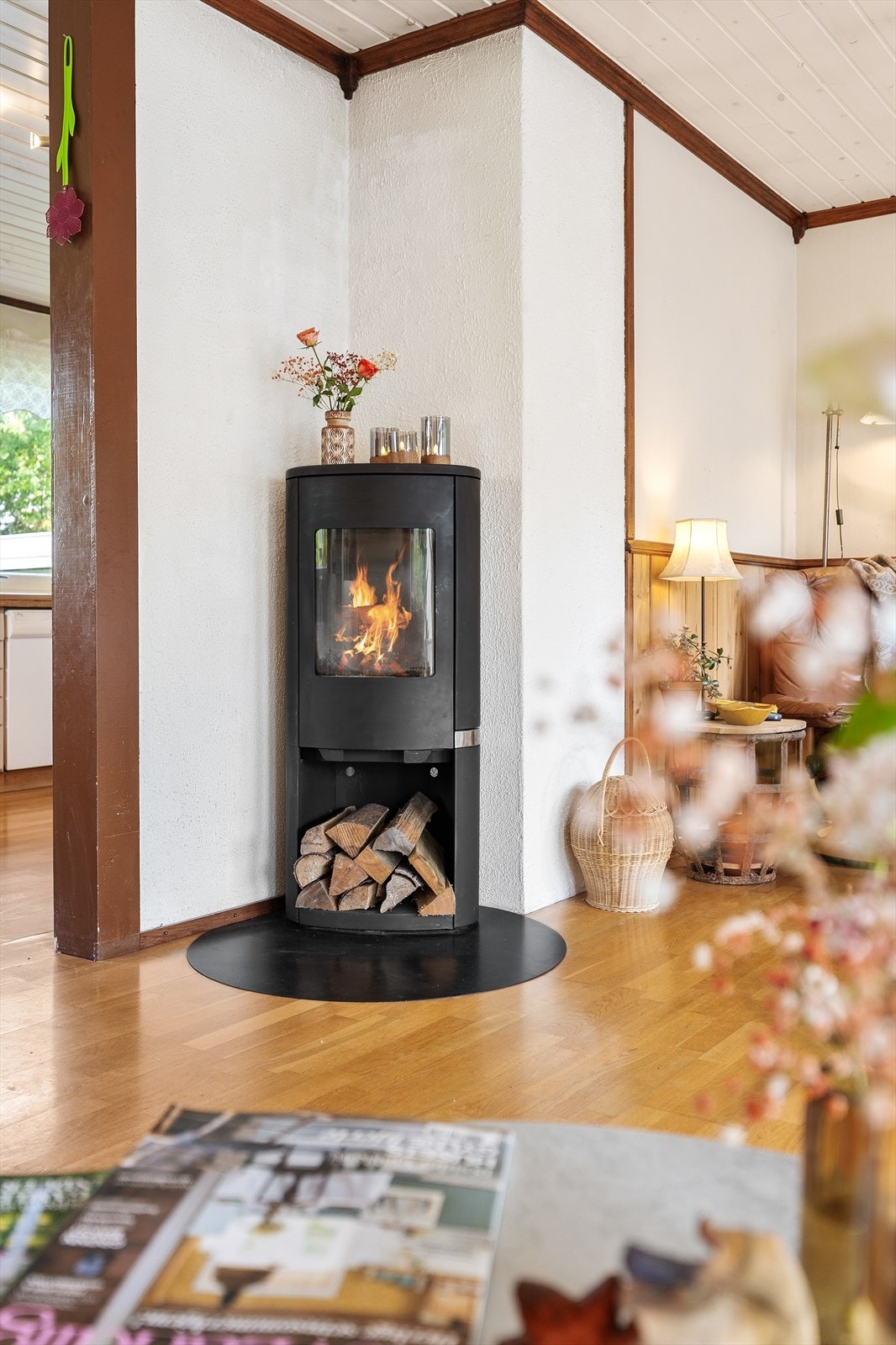 I tillegg bidrar en moderne peisovn til ekstra hygge og varme. Galleribilde