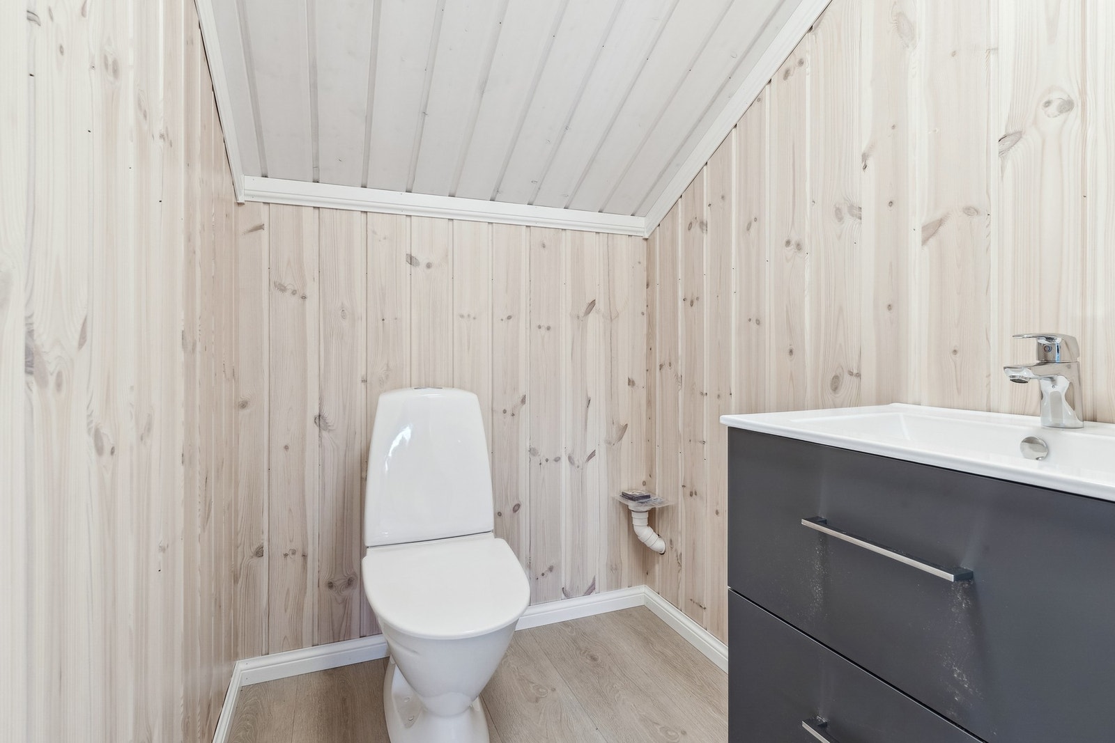 Toalettrom i 2. etasje. Galleribilde