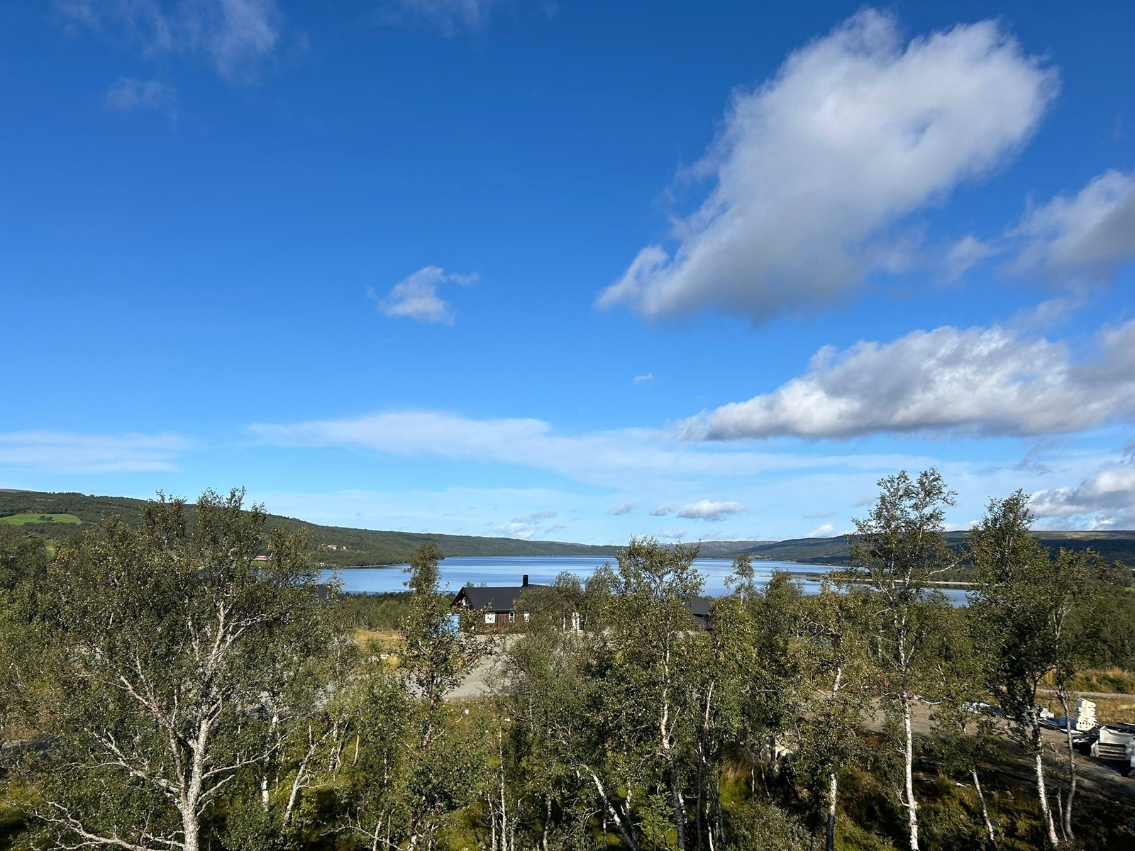 Meglers private bilde av utsikt på sommers tid. Galleribilde
