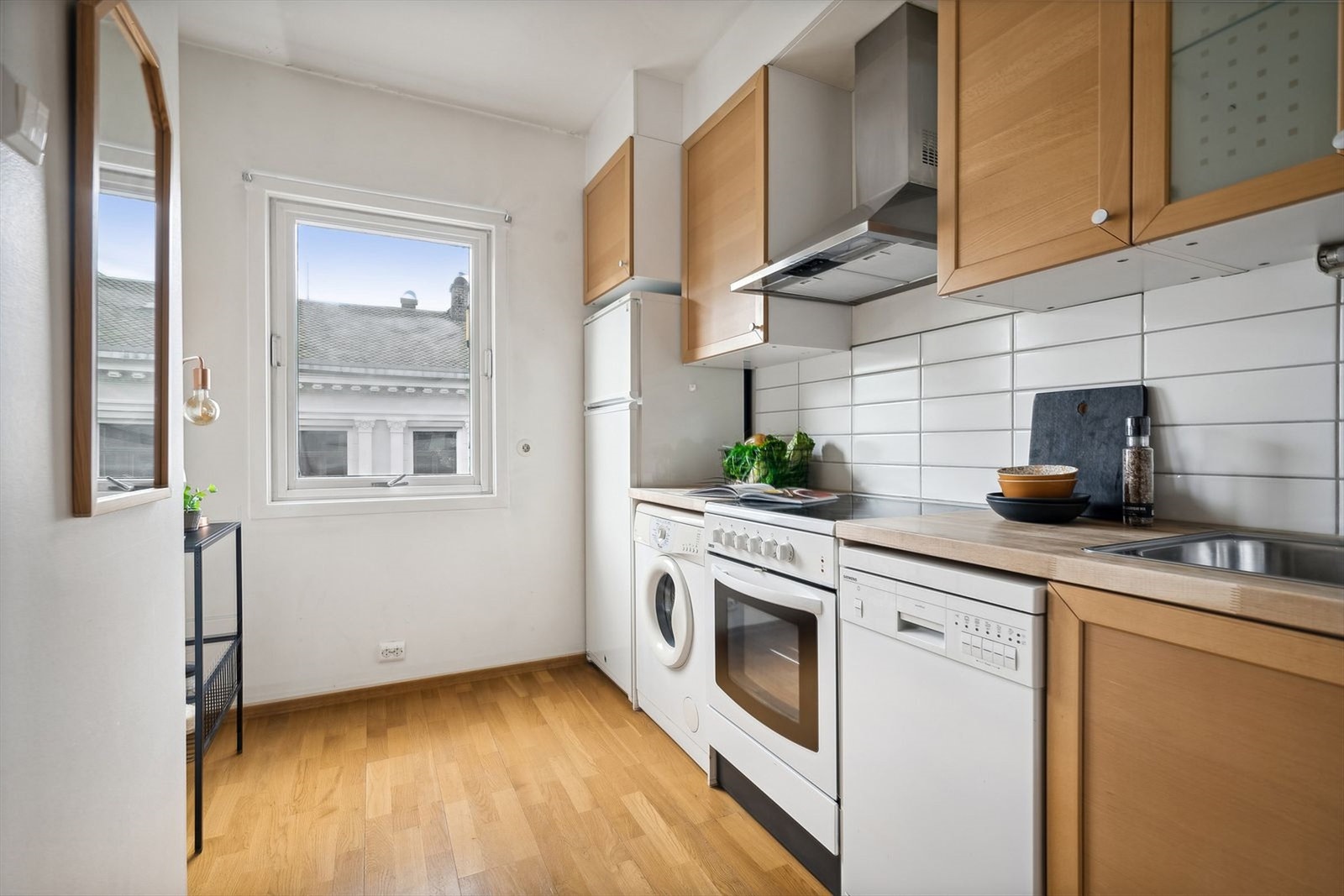 Pent og godt vedlikeholdt kjøkken Galleribilde