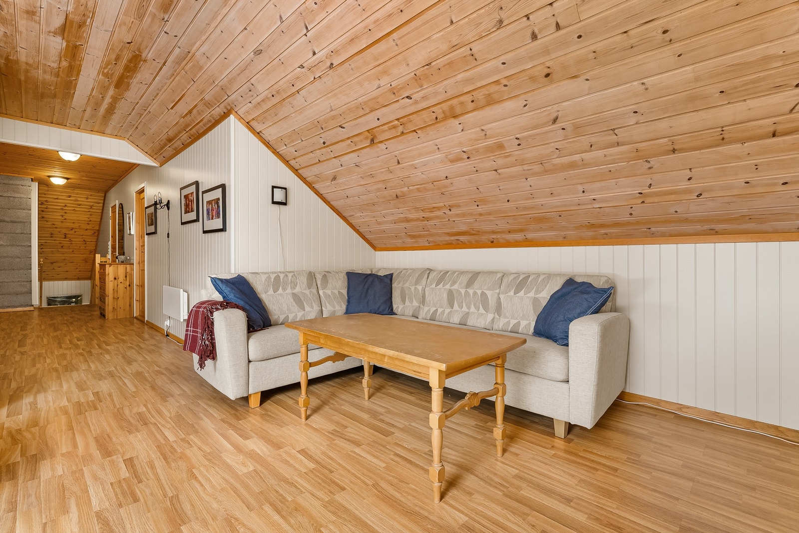 Loftstove - perfekt for den som vil trekke seg tilbake, eller for borna i heimen. Galleribilde