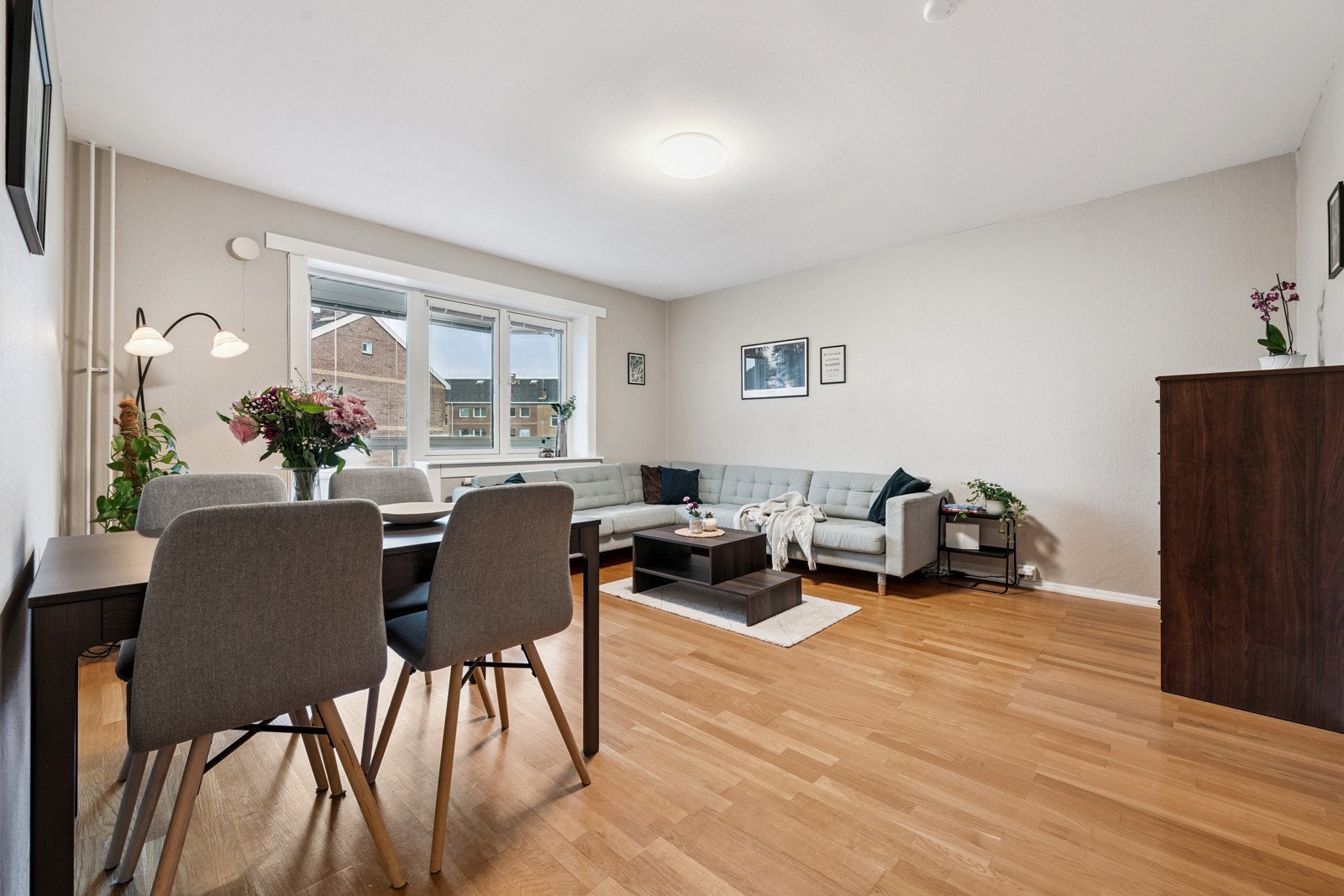 Samtlige vinduer og balkongdør ble byttet i regi av brl. i 2016. Galleribilde