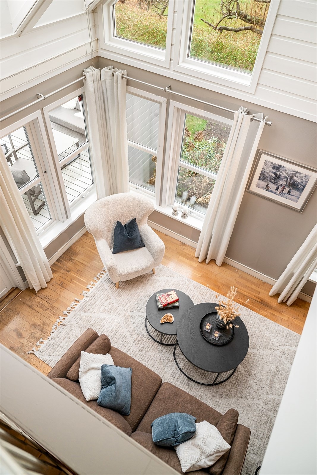 Daglistue. Galleribilde