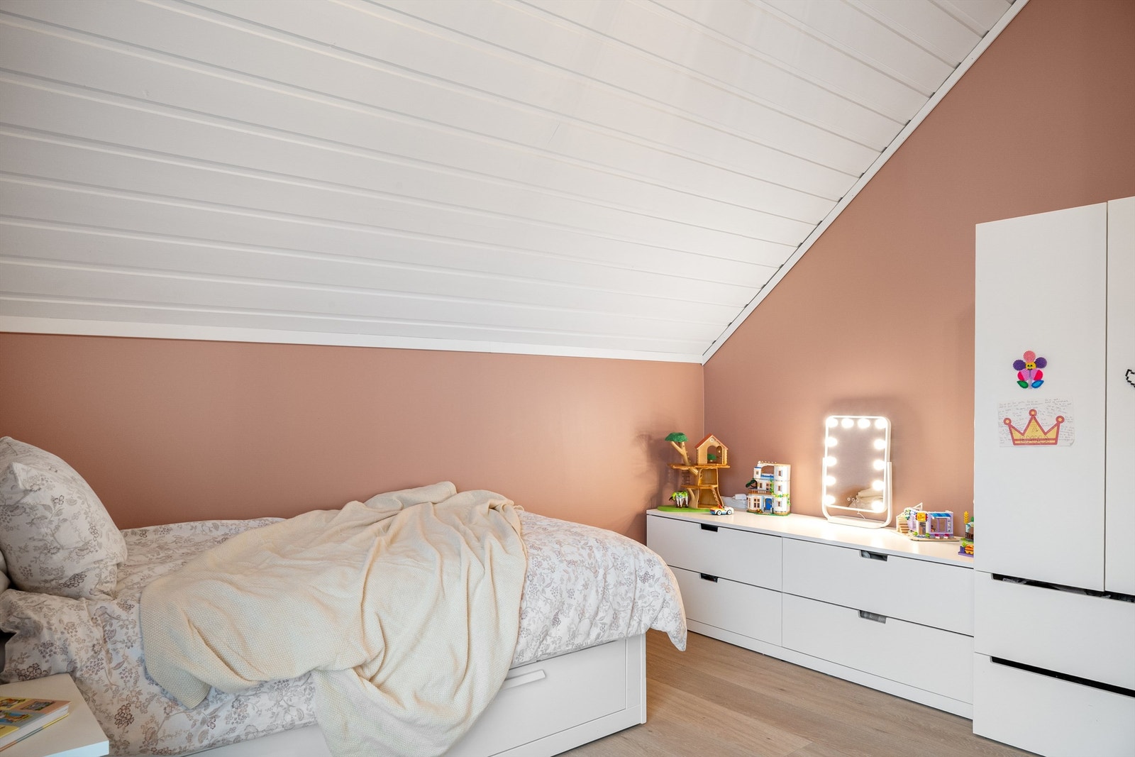 Soverom. Galleribilde