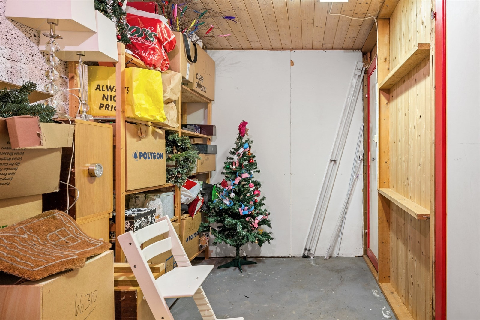 Lagringsrom. Galleribilde