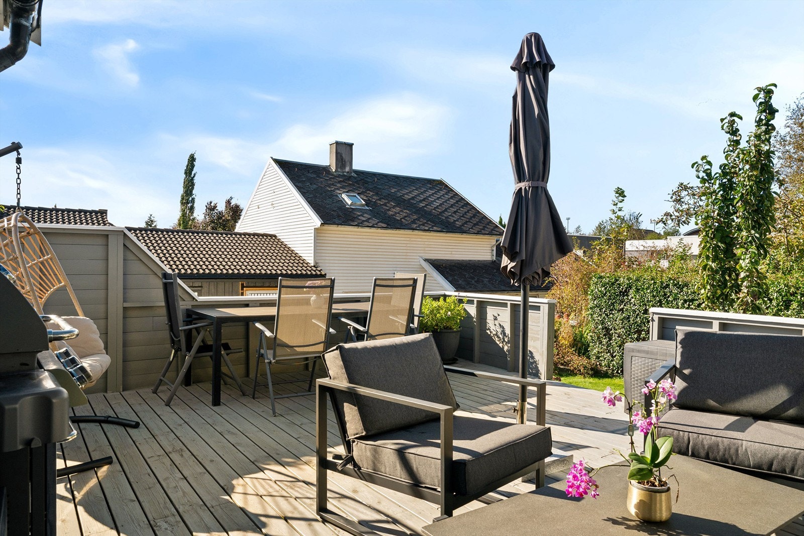 Terrasse. Galleribilde