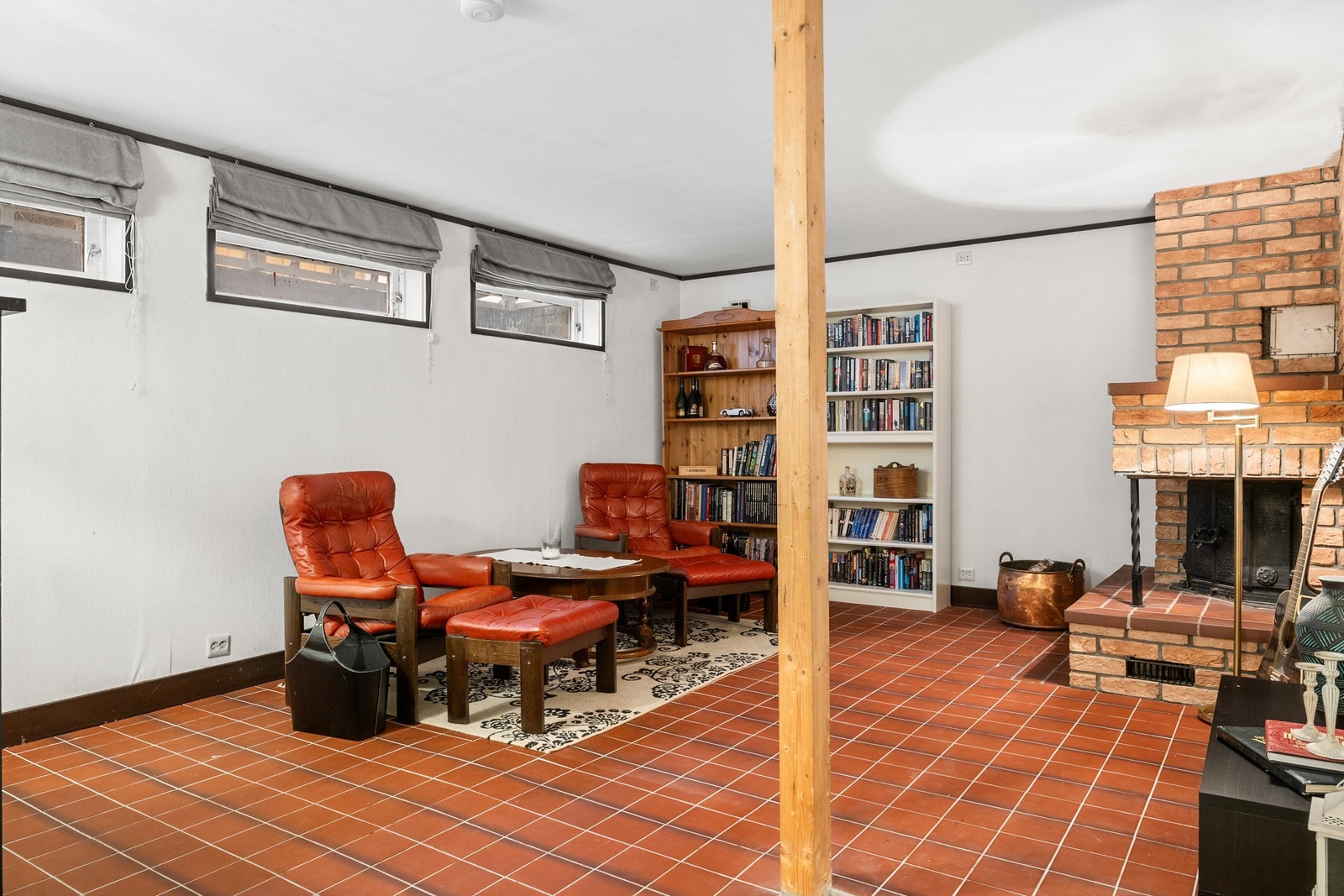 Kjellerstue (ikke omsøkt og godkjent til varig opphold hos kommune). Galleribilde