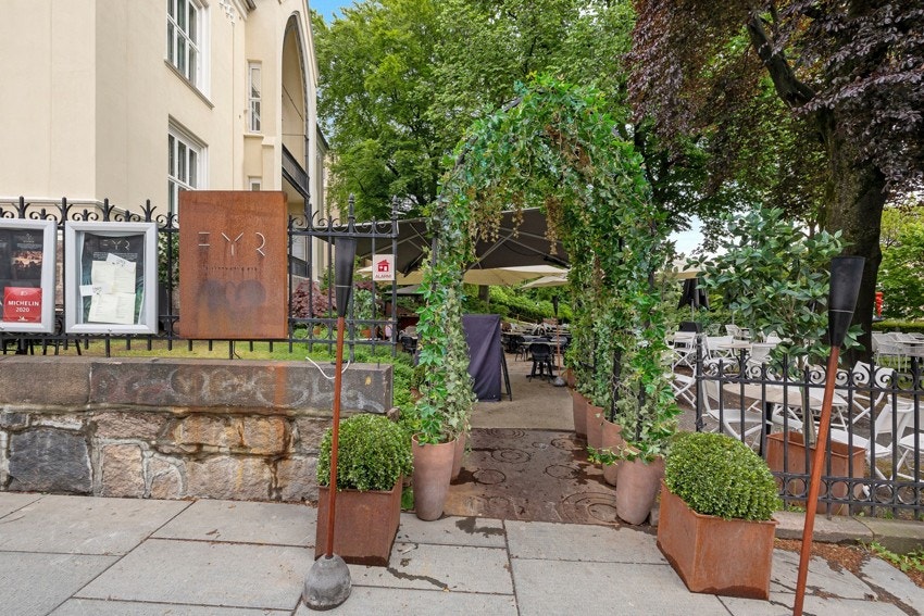 FYR Bistronomi & Bar - tilbyr en gastronomisk opplevelse, hvor moderne norsk og nordisk kjøkken møtes ligger kun ca. 10 min fra leiligheten. Galleribilde