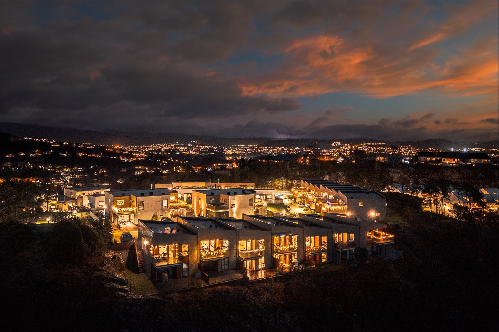 EiendomsMegler 1 ved Trude Gunnlaugsson har gleden av å presentere Straumsåsen 172. Galleribilde