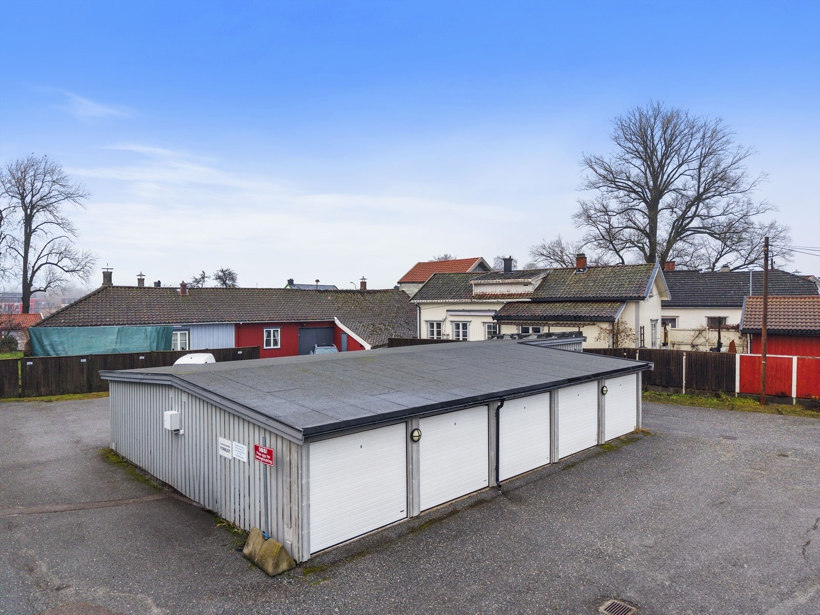 Det medfølger garasje i salget Galleribilde