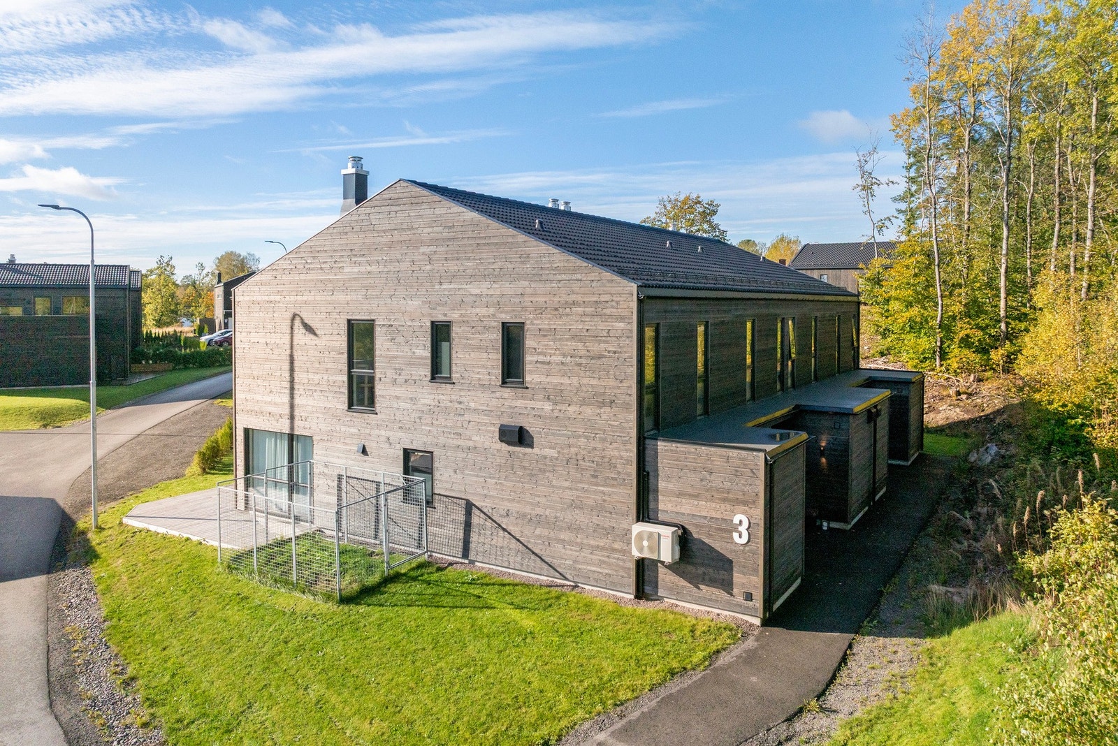 Her har du fine grøntområder rundt boligen Galleribilde