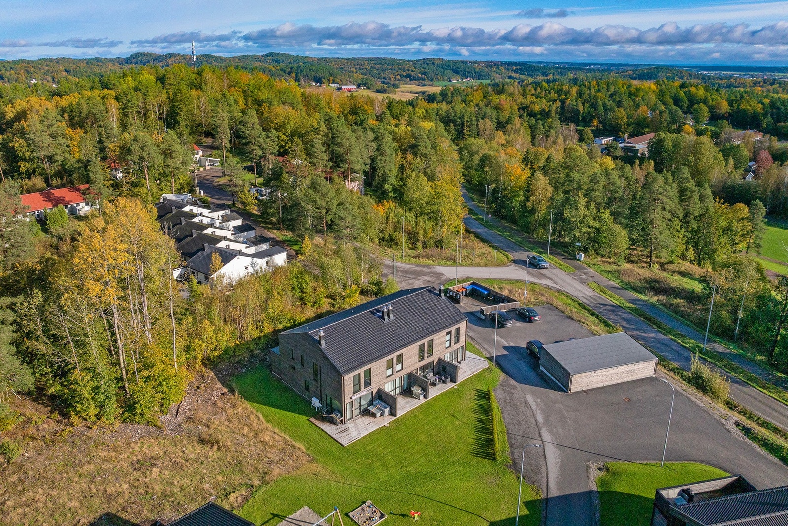 Boligen ligger i et nyetablert sameie som er i stadig vekst Galleribilde